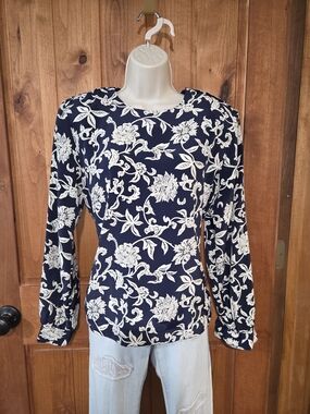 Willow Ridge Navy and Cream Floral Long Sleeve Blouse